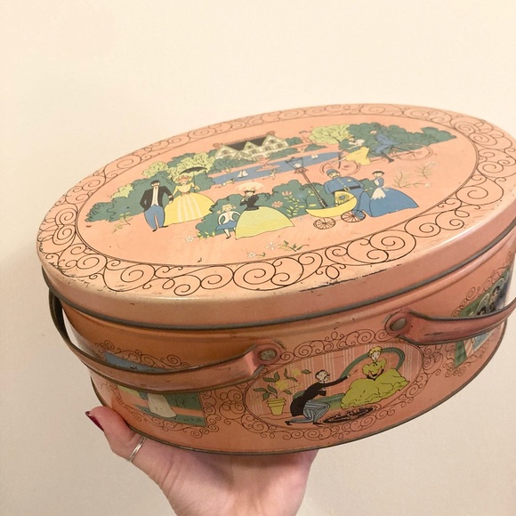 1952 Vintage Pink Basket Tin Picnic Basket Tin 50s Vintage Tin - Picture 2 of 13
